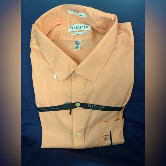 Van Heusen Men’s Classic Fit Dress shirt, 17 34/35, Peach color, NWT - Picture 1 of 3